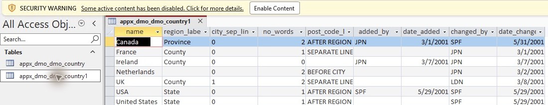 Access displays all seven records after the blank-Service import; a repeat copy receives the suffix 1.